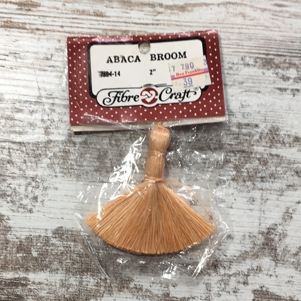 Fibre-Craft Vintage Abaca Broom Straw Wisk Craft Supply 1980s Ben Franklin